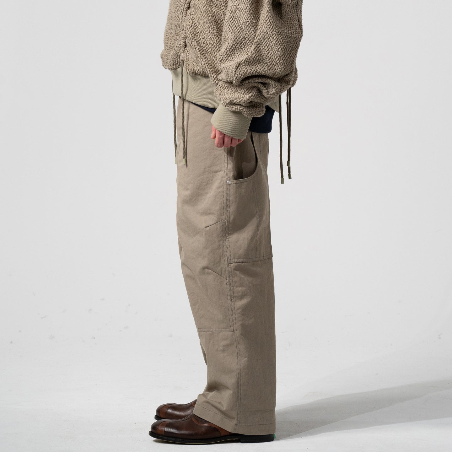 CARPENTED PANTS
