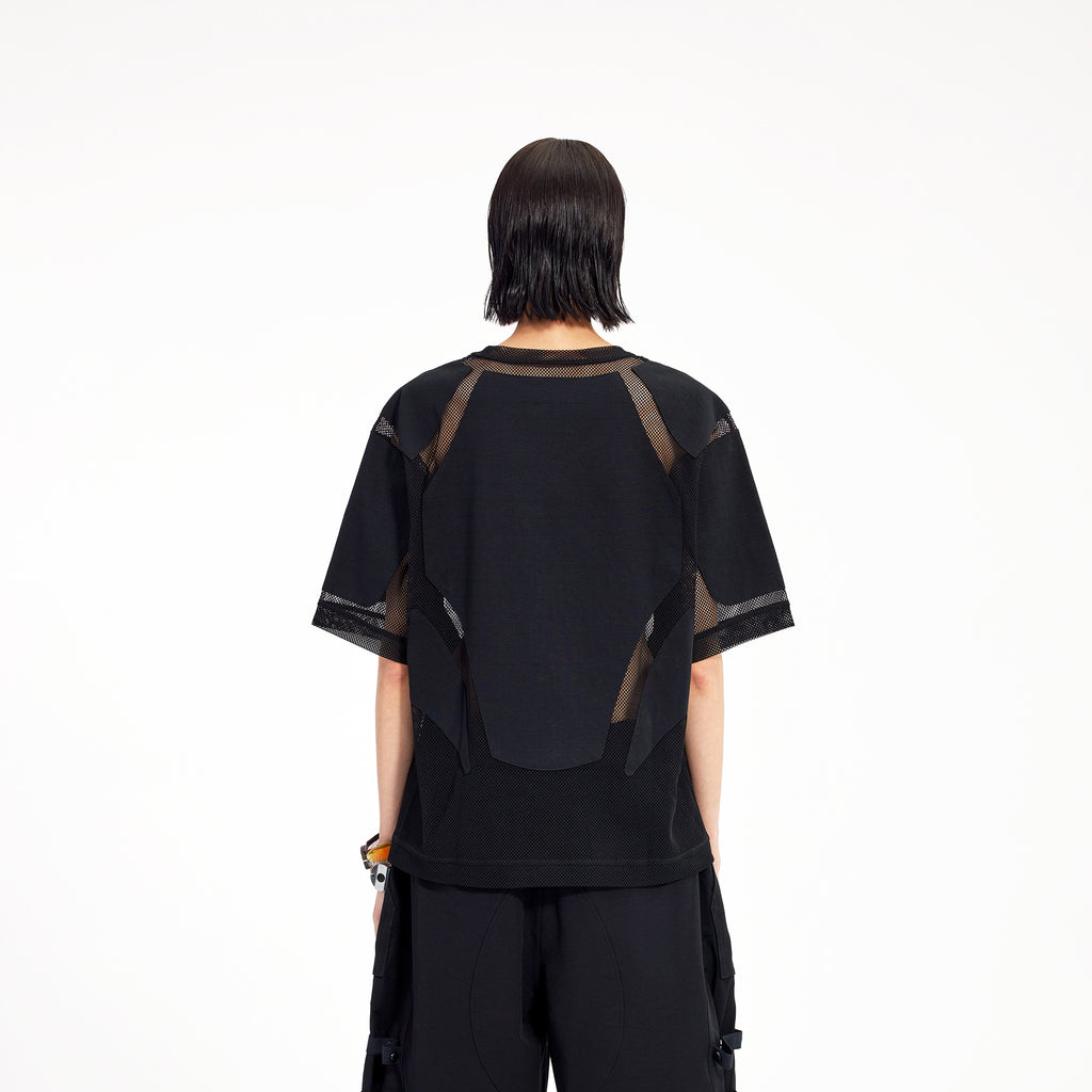 VECTOR T-SHIRT